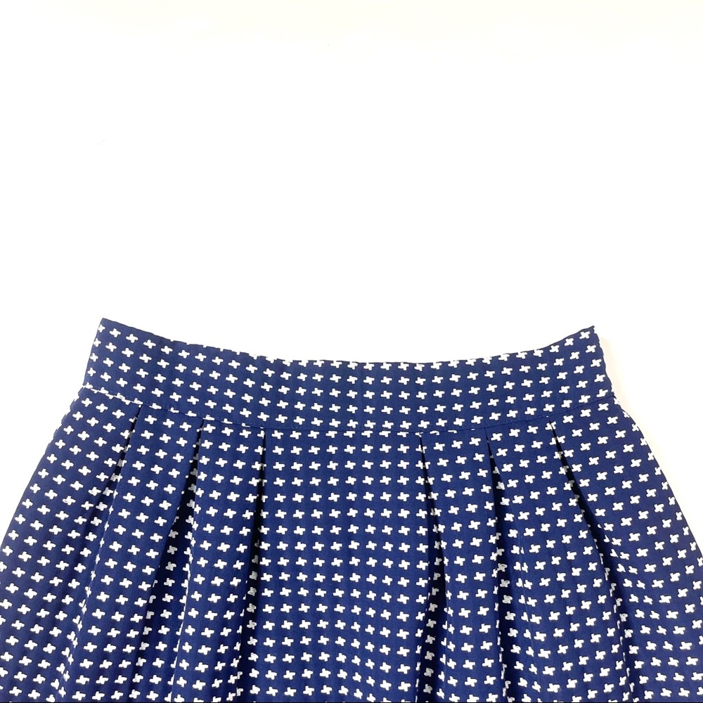 dina be | Ashlyn Textured Skirt - Picture 6 of 14